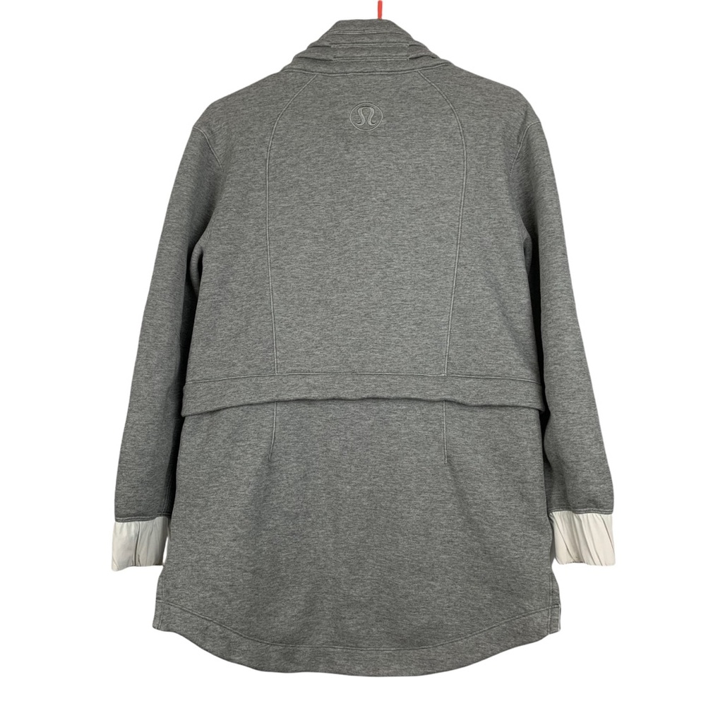 Lululemon Light as Warmth Jacket in Heathered Medium Grey / White - Picture 8 of 16